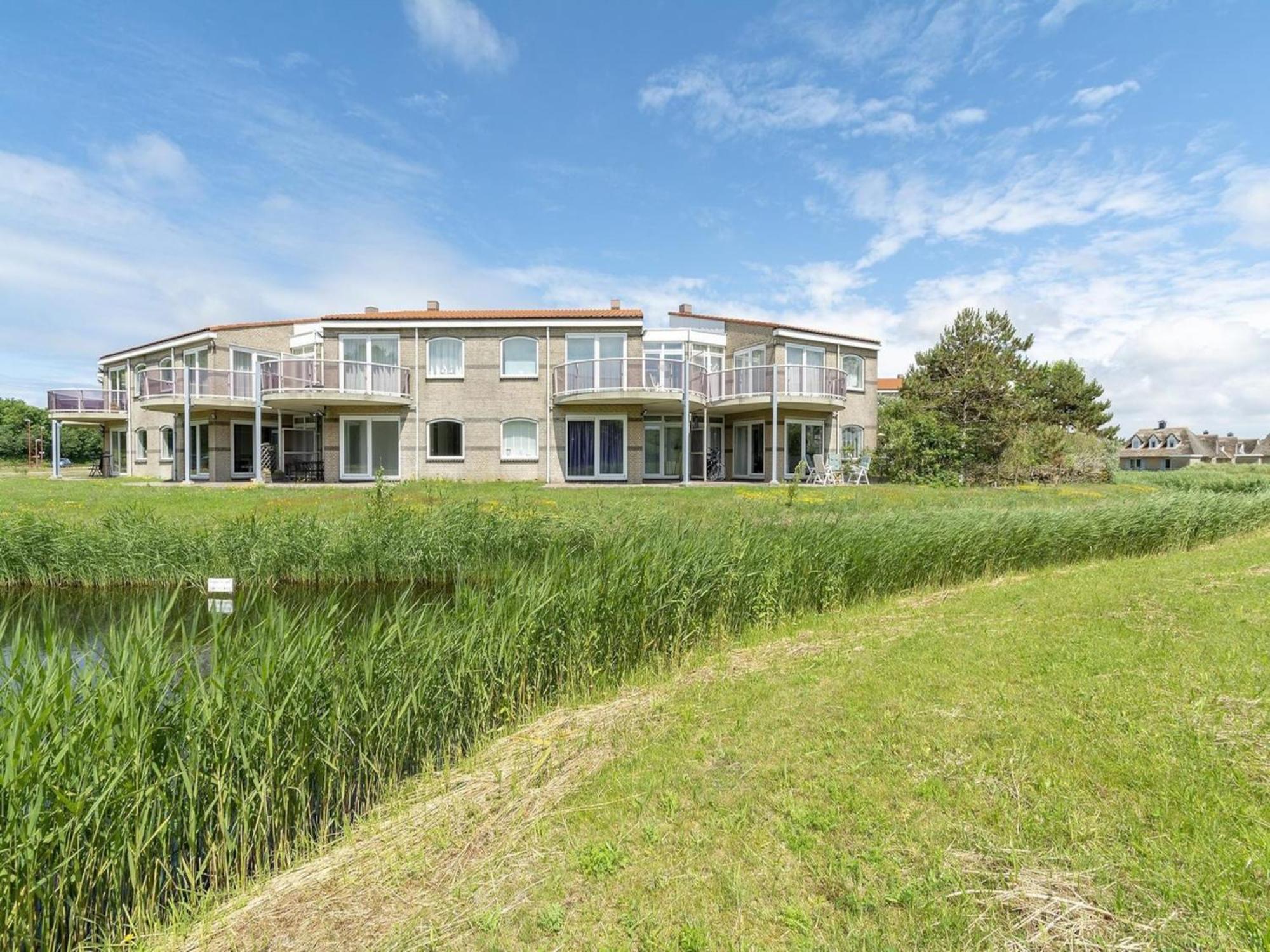 Remarkable Apartment With Beautiful Garden Julianadorp Exteriör bild